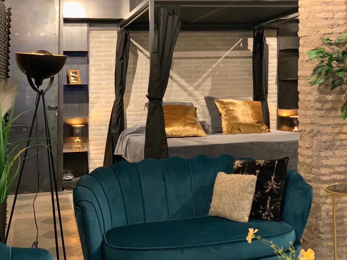 Romantic Wellness Apartment Colosseo Экстерьер фото